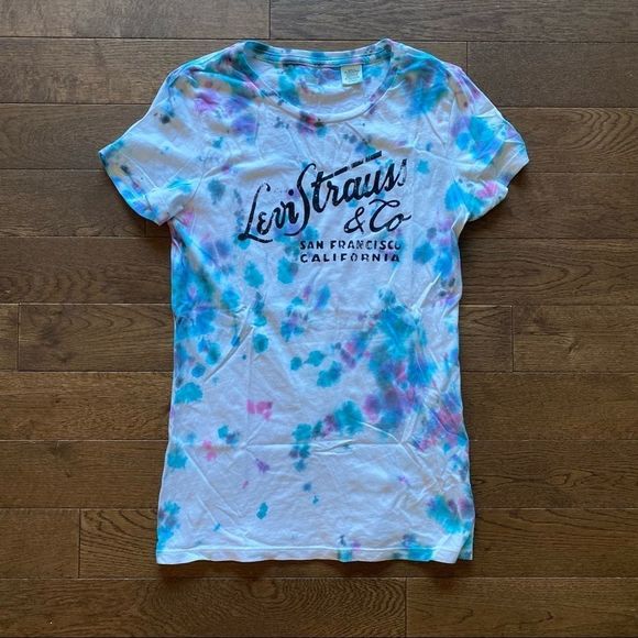 Levi’s Tie Dye T-shirt - Picture 2 of 8